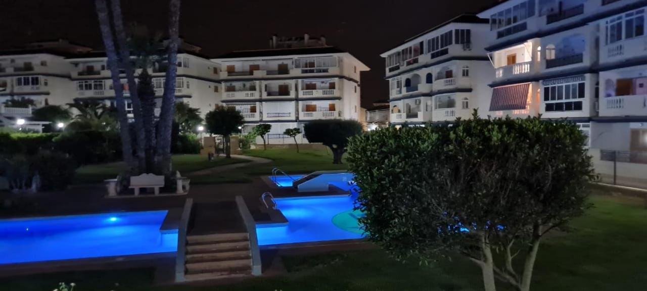 Apartamento Cerca De La Playa La Mata La Mata  Bagian luar foto